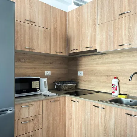 Beachcomber 515 Apartament Durrës