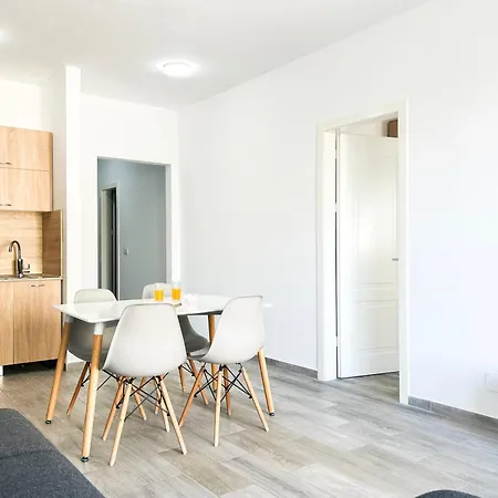 Apartament Beachcomber 515 *
