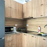 Beachcomber 515 Appartement Durrës